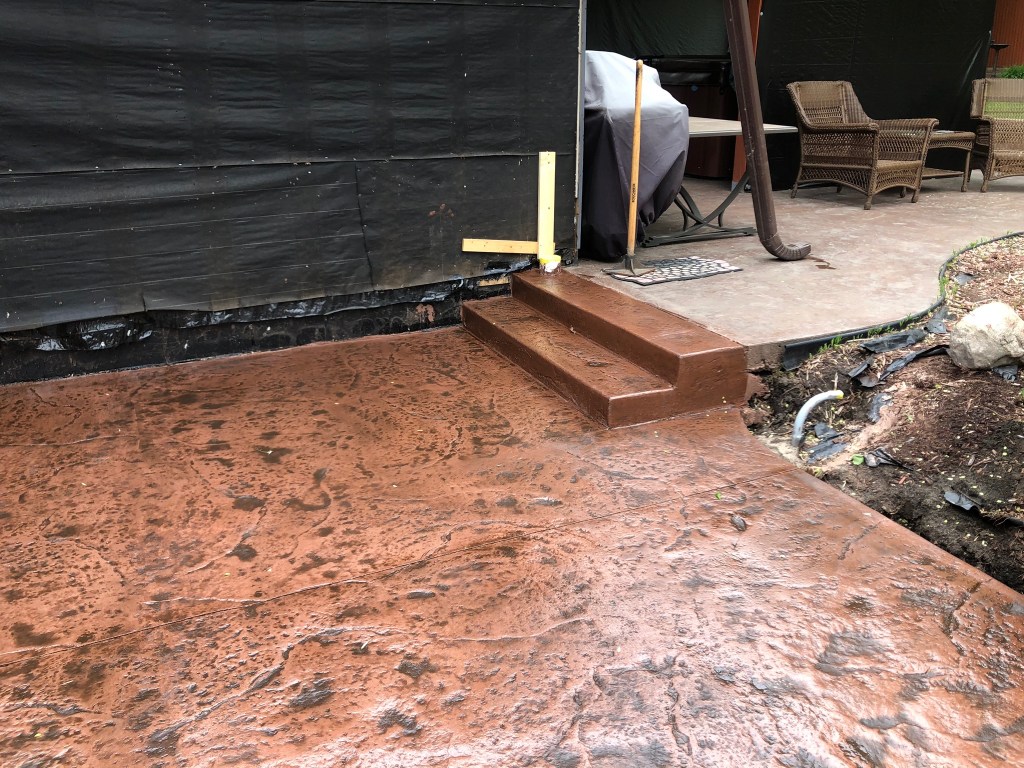 Colored and Stamped Patio and Steps
