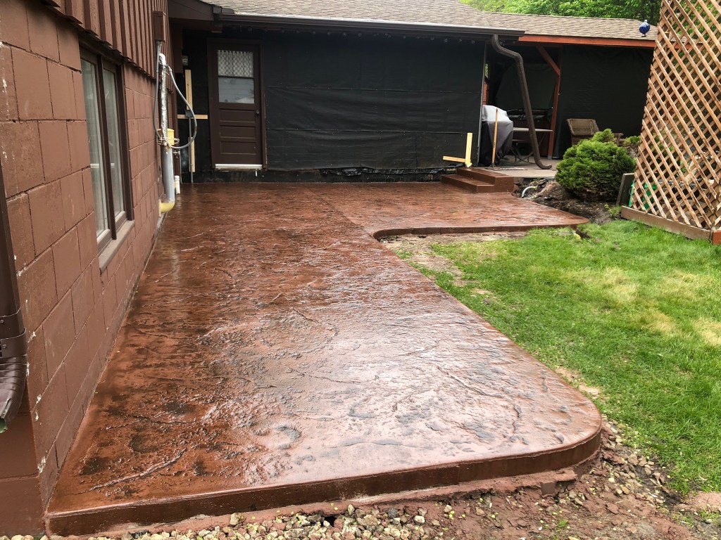 Colored and Stamped Patio and Steps